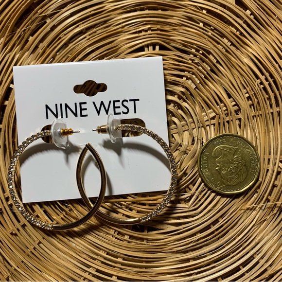 Nine West Womens Gold Tone Beyonce Style Round Hoop Earrings Christmas Gift Girl - Picture 7 of 7